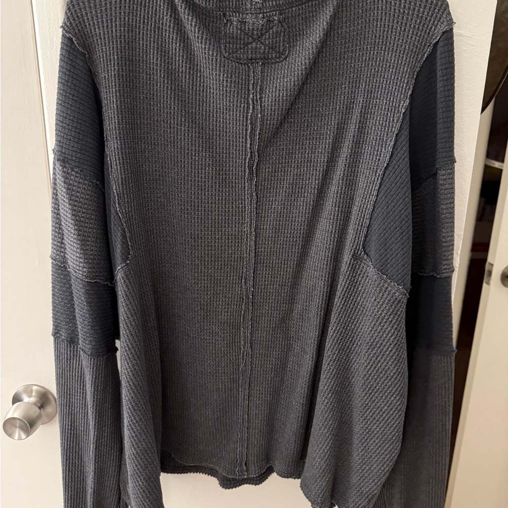 We The Free Gray Waffle Knit Top - Picture 4 of 8